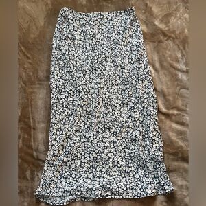 Old Navy XS High-Waisted Midi Slip Skirt